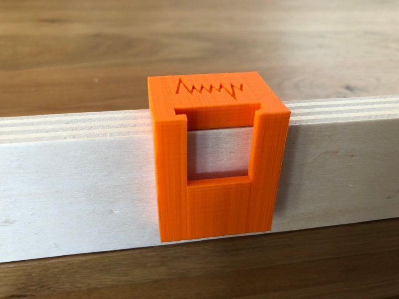 Filler – The Customizable Filament Holder 3D Printer Model