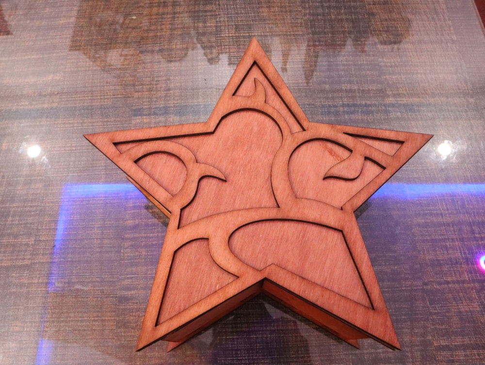 Laser Cut Star Wood Box 3mm Free Vector
