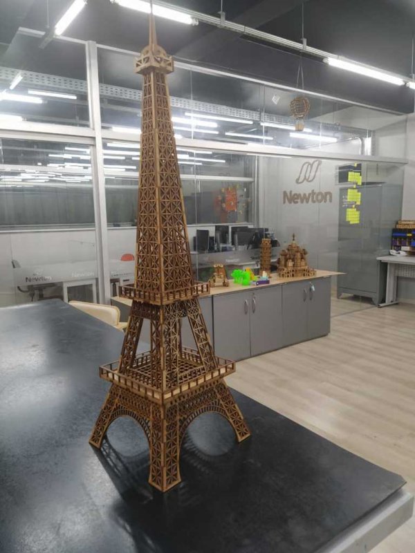 Laser Cut Eiffel Tower 3D Puzzle 640mm