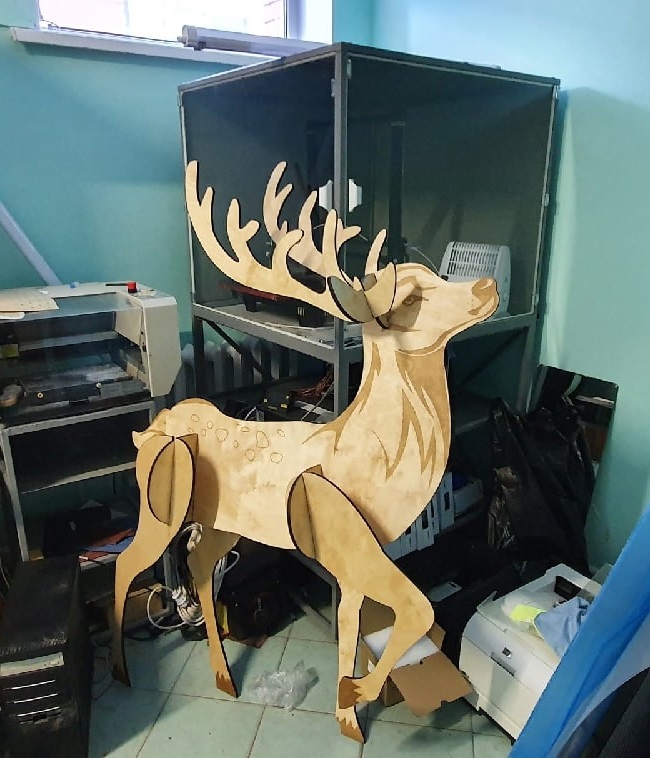 Laser Cut Deer Outdoor Christmas Decor 4mm