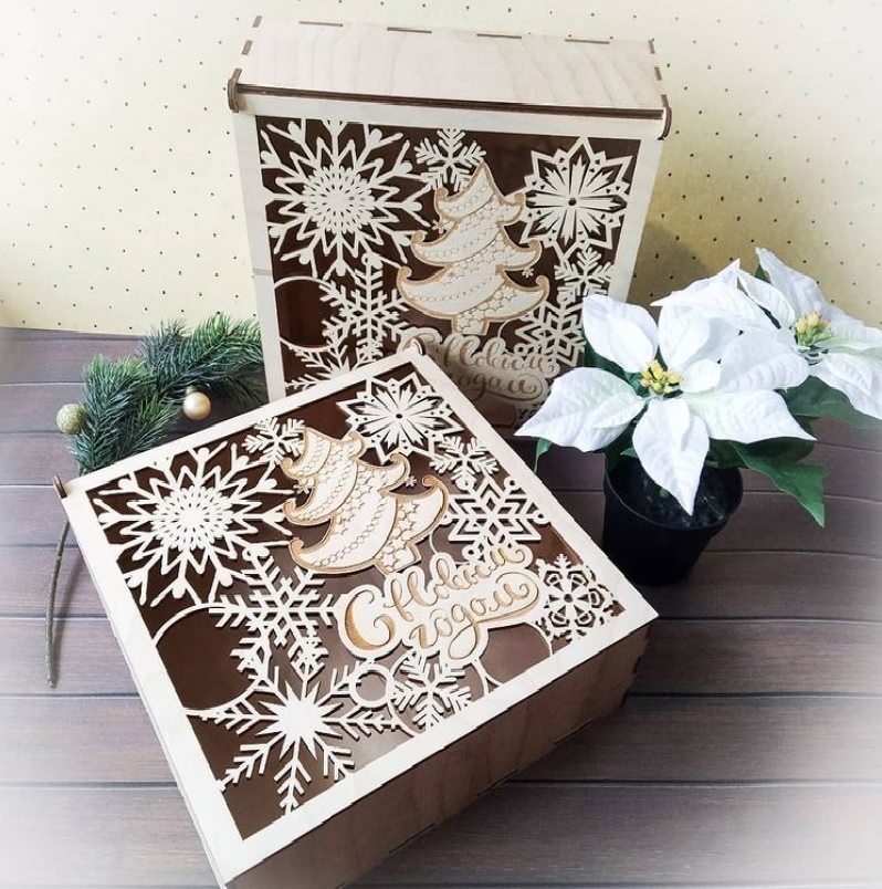 صندوق خشبي عشية الكريسماس مقطوع بالليزر صندوق هدايا للعطلات مزخرف 250x250x80