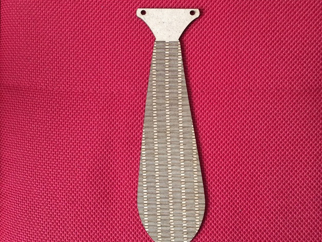 Corbata flexible cortada con láser