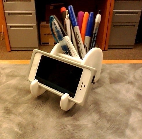 Laser Cut Elephant Phone Stand And Pen Holder DXF File