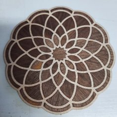 Lézerrel vágott Mandala Design Kerek alakú fából készült alátét