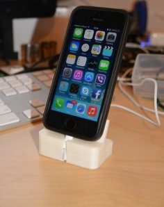 Cased IPhone 5S Dock 3D Printer Model