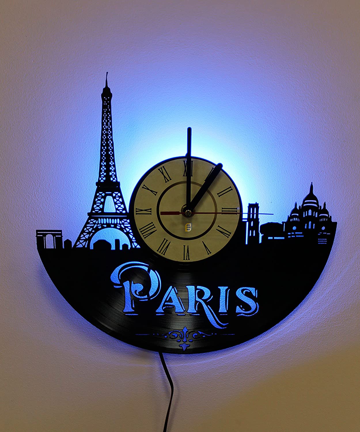 Horloge murale disque vinyle Paris France découpée au laser