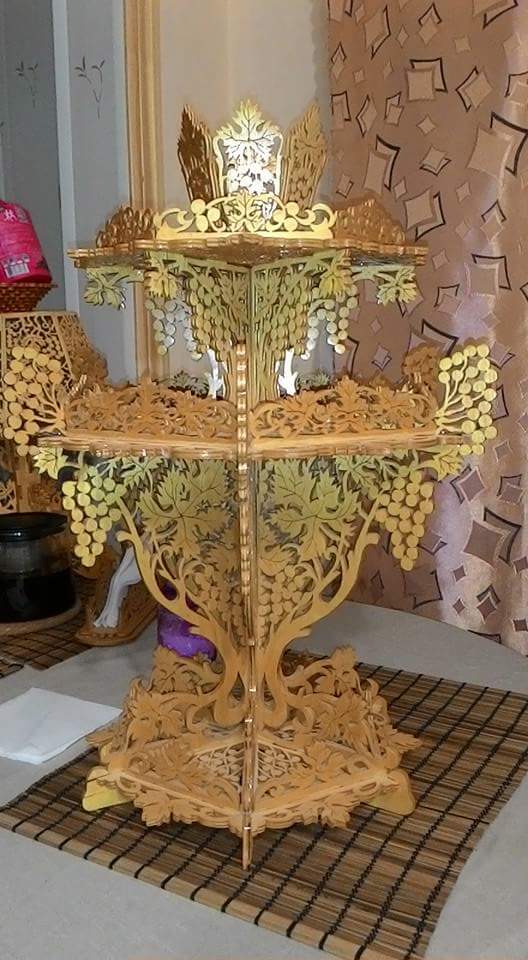 Laser Cut Retro Three-tiered Vase For Fruit And Sweets PDF File