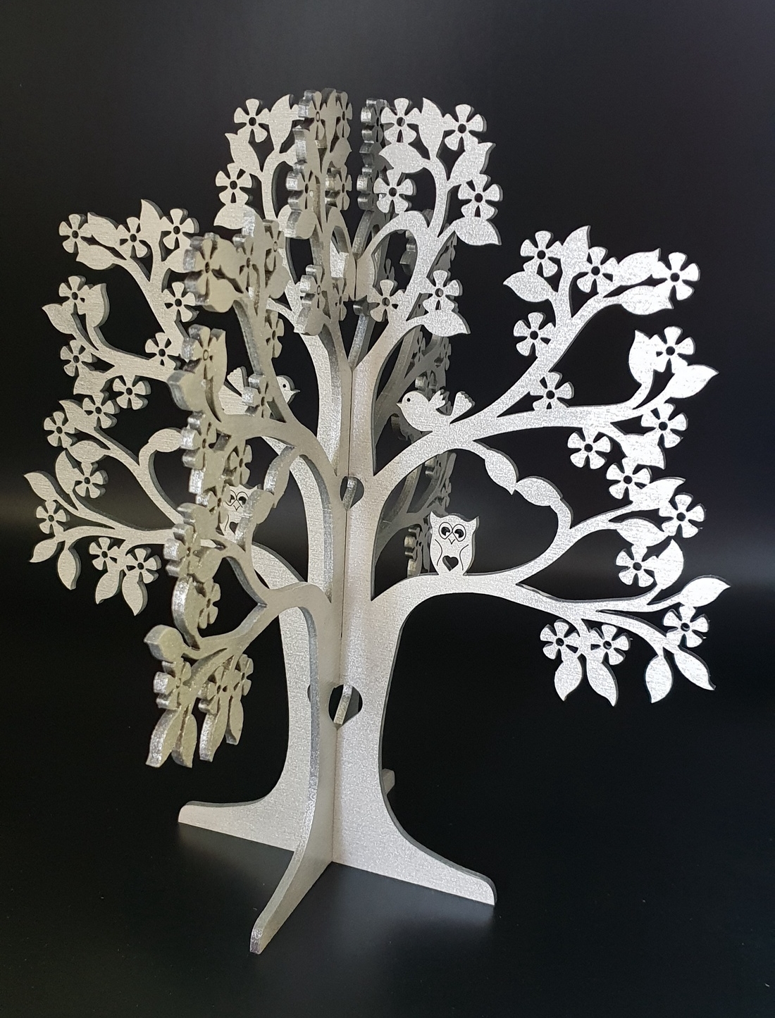 Soporte de joyería de árbol de decoración de corte láser