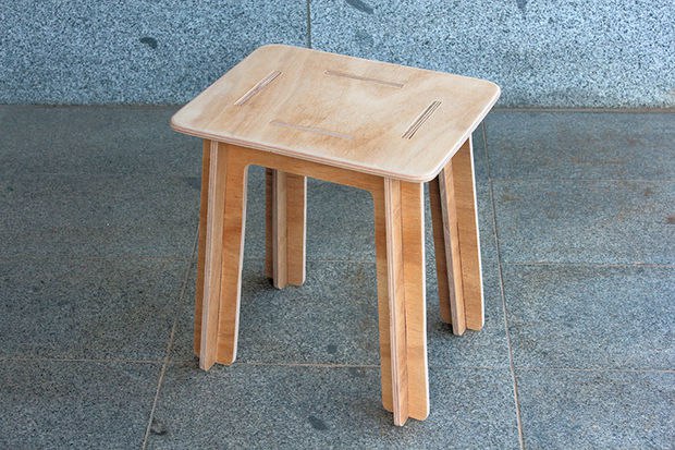 چهارپایه چوبی برش لیزری