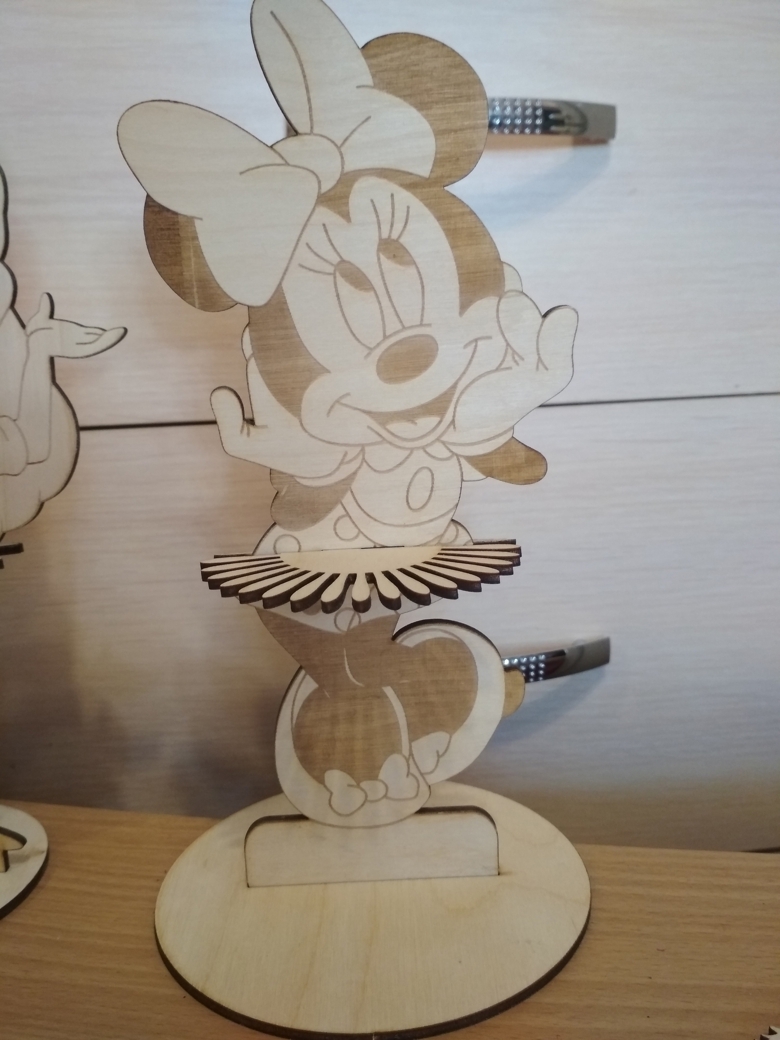 Laser Cut Disney Minnie Mouse Napkin Holder Free Vector