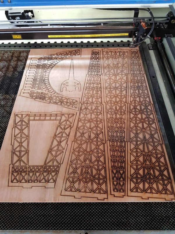 Laser Cut Big Eiffel Tower DXF File