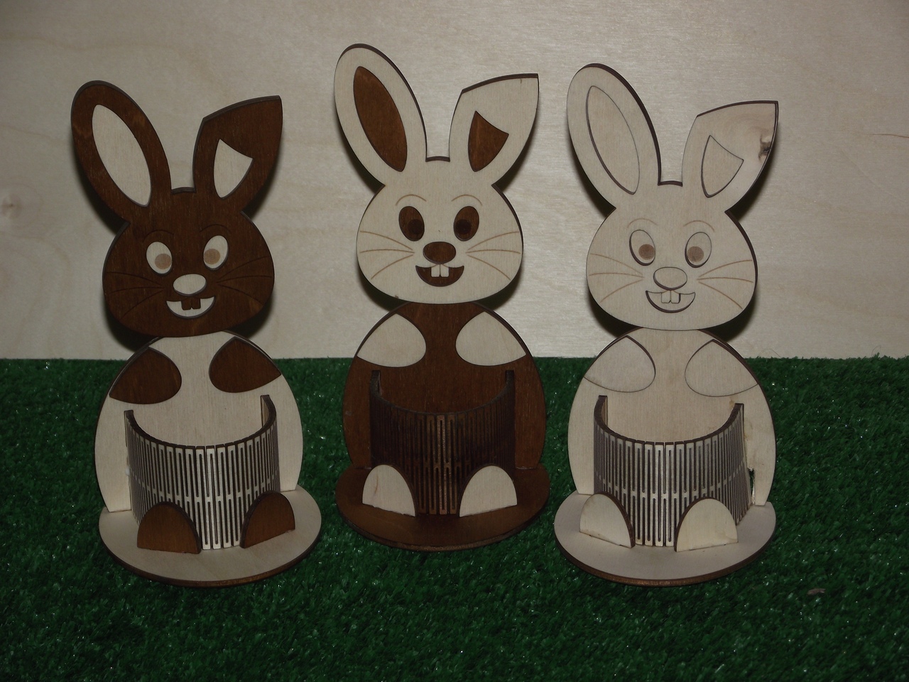 Lazer Kesim Paskalya Tavşanı Kalemlik Masa Düzenleyici