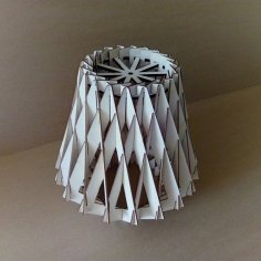 Lámpara colgante de madera cortada con láser