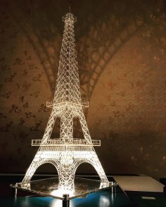 Modelo de Torre Eiffel cortado a laser em 5 tamanhos