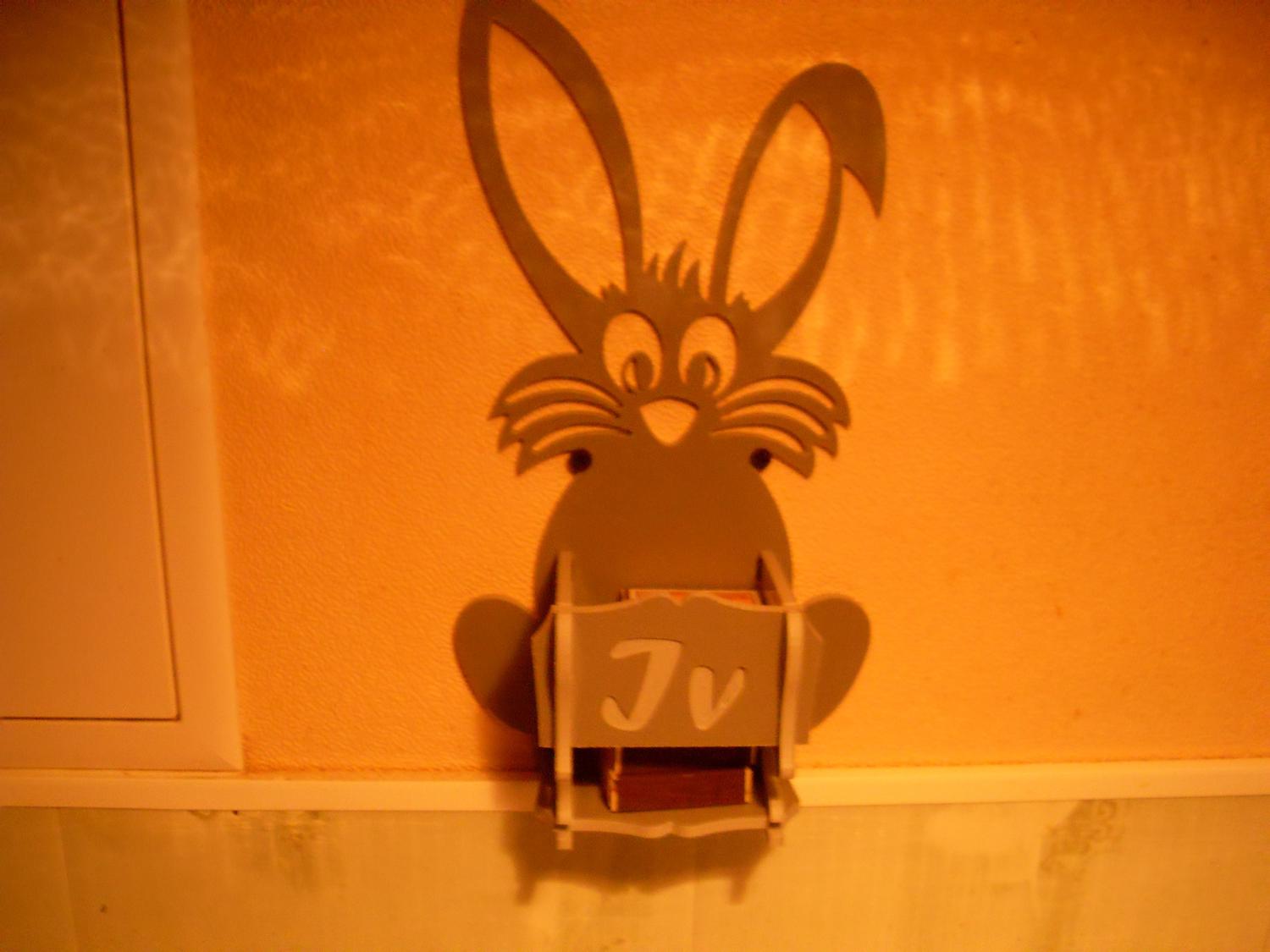 Boîte murale de support d'allumette de lapin découpée au laser pour la cuisine 4mm