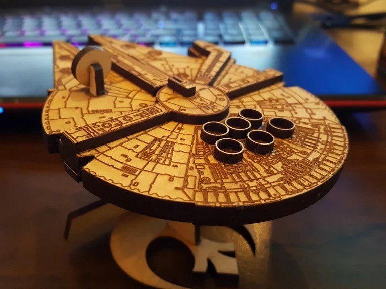 Laser Cut Star Wars Millennium Falcon DXF File