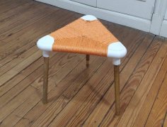 Banquito3D – Triangular Weaving Seat – Banquito Encordado Triangular 3D Printer Model