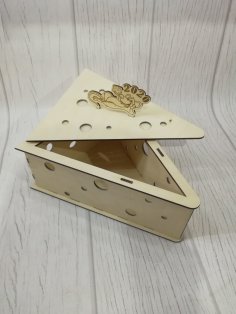 Caja de madera con forma de queso cortado con láser