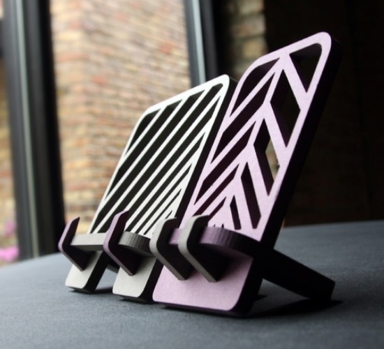 Lasergeschnittener iPhone- und iPad-Tischständer aus Holz
