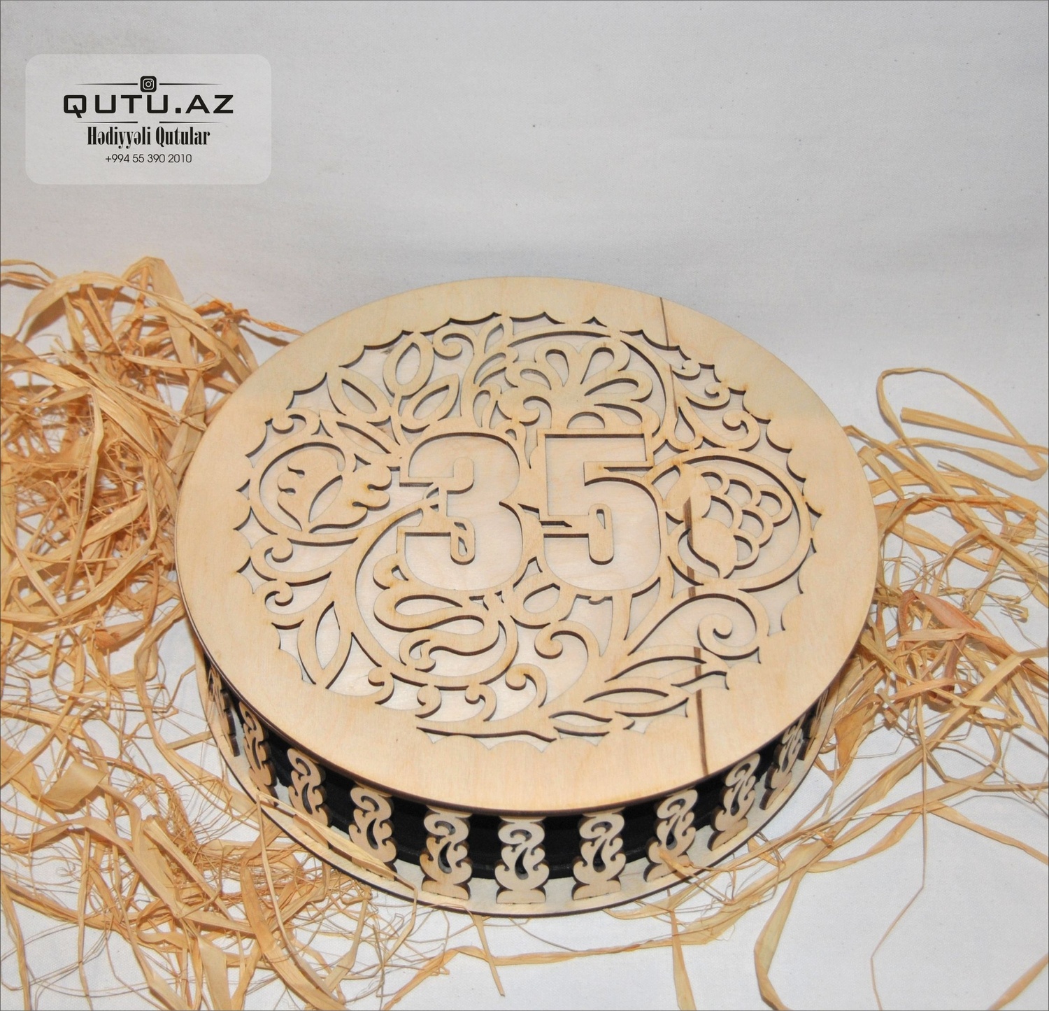 Laser Cut Decorative Round Jewelry Box Free Vector