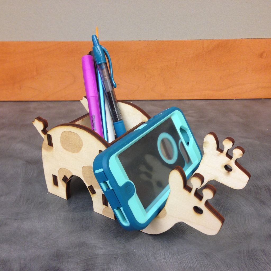 Laser Cut Giraffe Phone And Pen Holder 6mm Free Vector