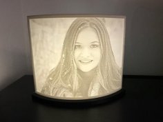 Lithophane-Ständer 5 Volt / Lithophane-Stand 5 Volt – Für Querliegendes Bild (Landscape) 4:3, 180 Mm Breit 3D Printer Model