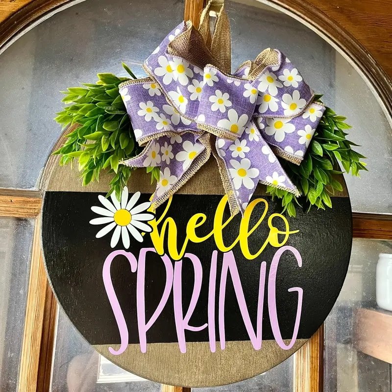 Laser Cut Charming Rustic Hello Spring Daisy Wreath