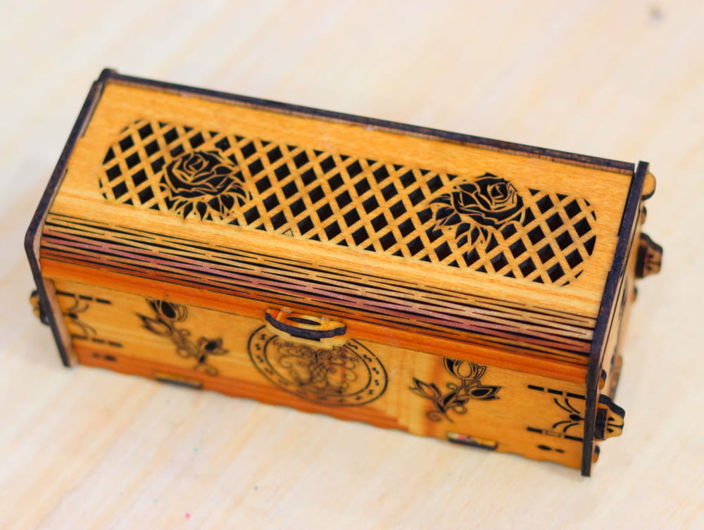 Laser Cut Decorative Wood Gift Box With Lid Free Vector