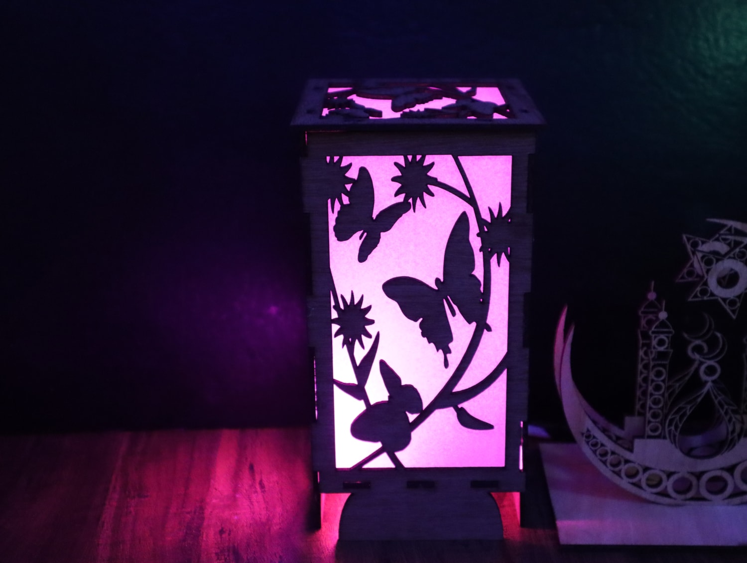 Laser Cut Wooden Shadow Box Night Lamp 3mm Free Vector