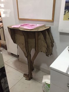 Mesa lateral de console de avestruz