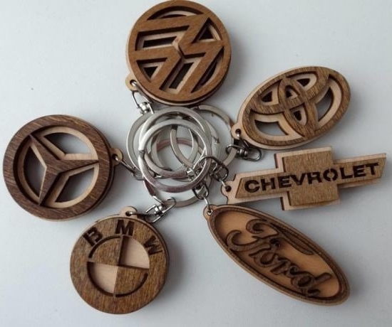 Lazer Kesimli Araba Kolyeleri Araba Logosu Anahtarlıklar Araba Anahtarı Kolyeleri