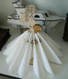 Лазерная резка красивой невесты с букетом стоящих салфетниц
