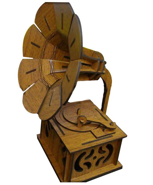 Modelo 3D de gramófono de madera cortado con láser