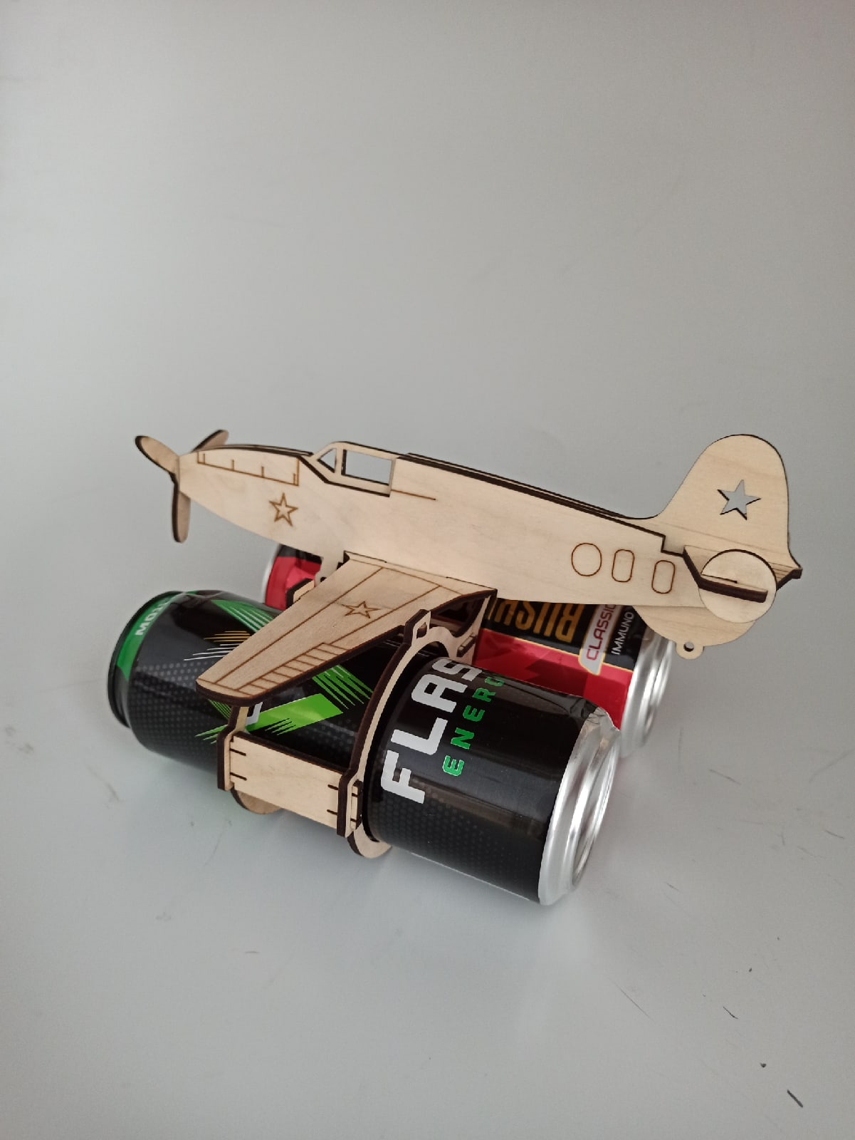 Laser Cut Aircraft Shaped Beer Holder Free Vector