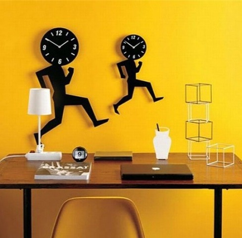 Настенные часы Uomino Running Man с лазерной резкой