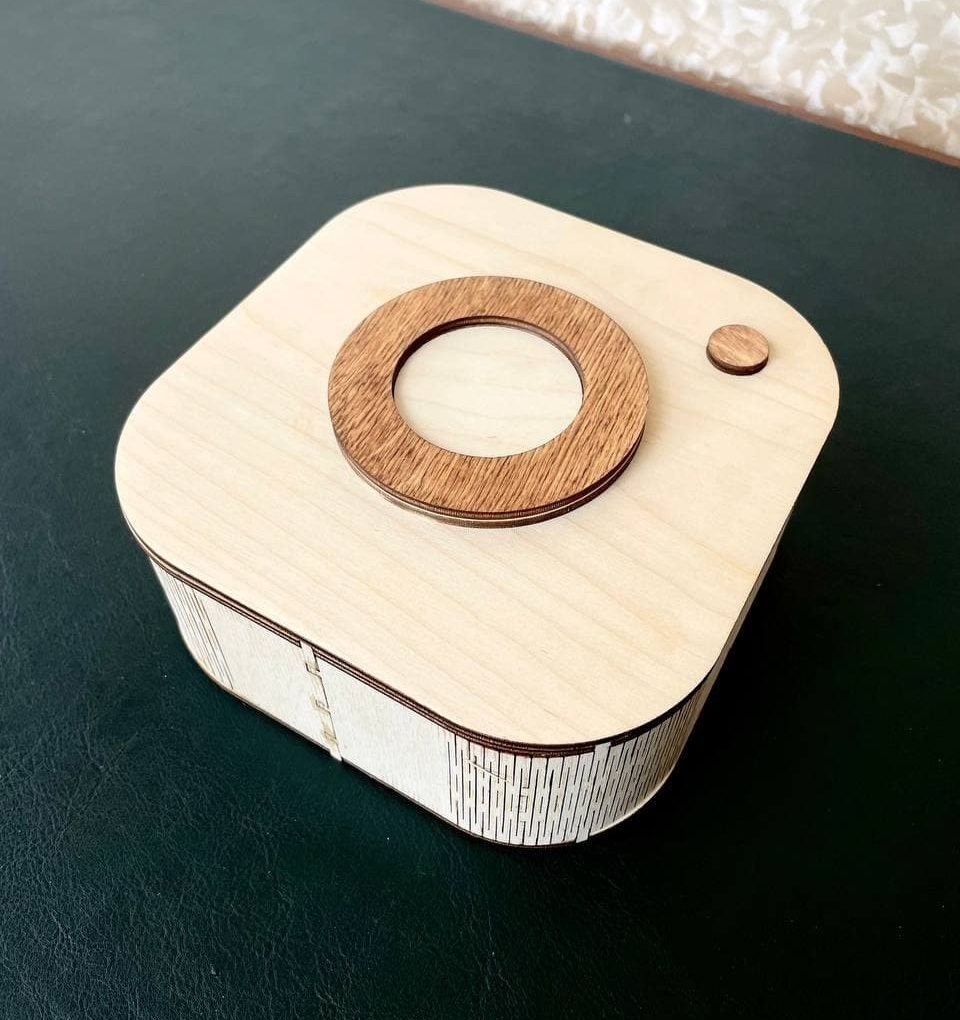 Лазерная резка Instagram Подарочная коробка 4 мм