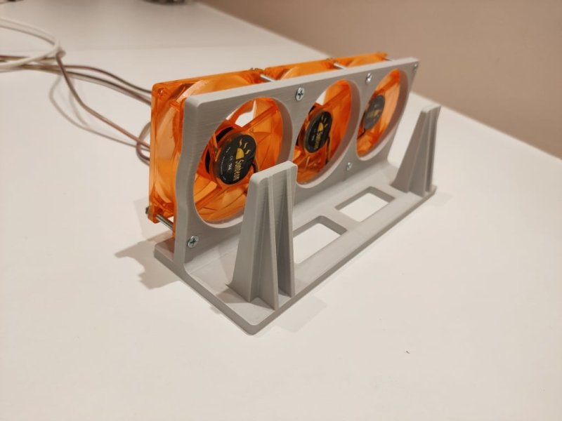 Laptop Stand with 3x80mm Fans 3D Printer Model