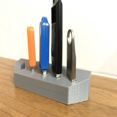 USB Pen Holder For Office 3D Printer Model