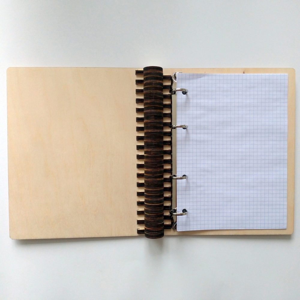 دفتر خشبي مقطوع بالليزر مع آلية حلقة حلقة الموثق A5