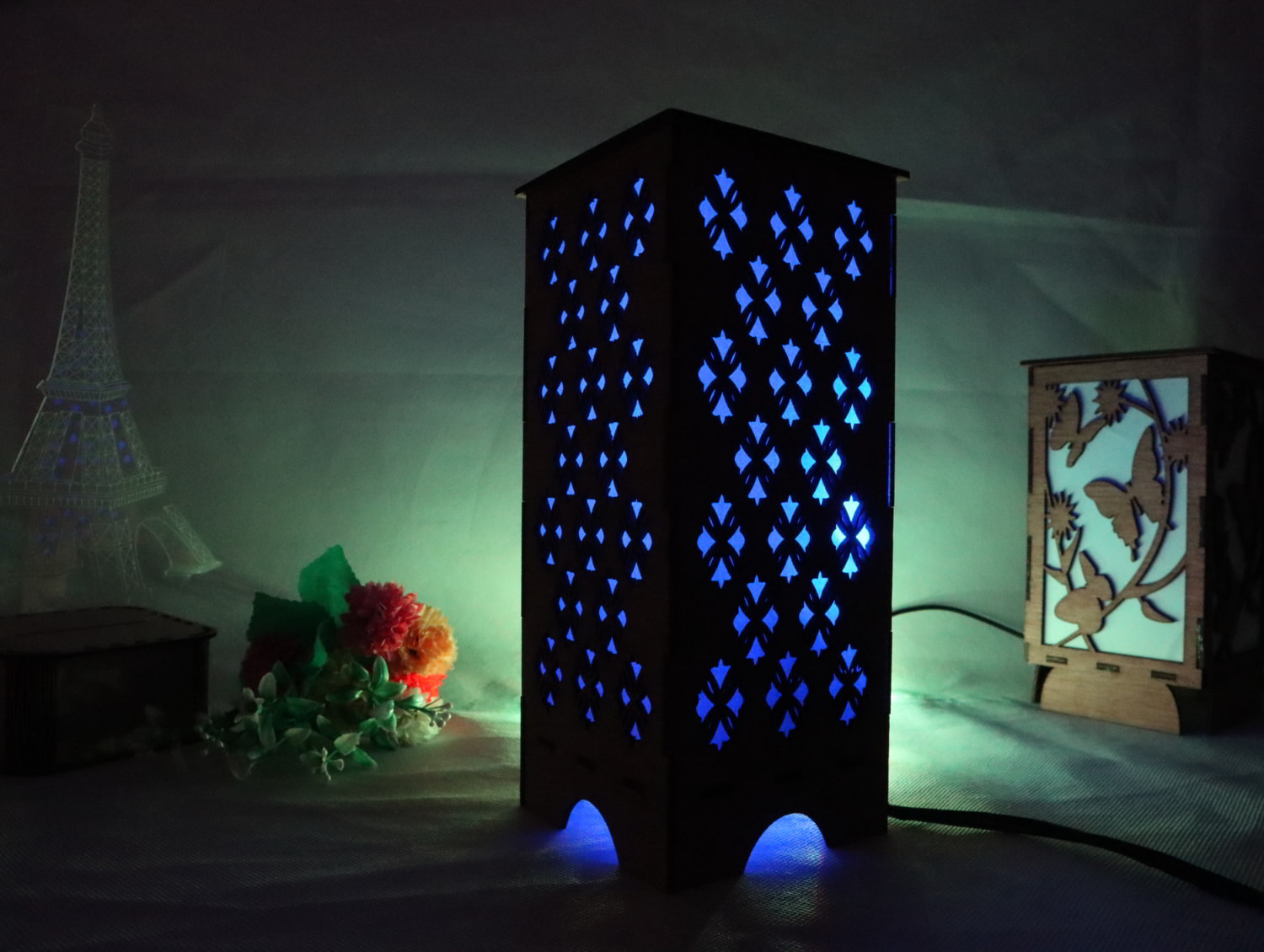 Laser Cut Decorative Wooden Night Lamp 3mm Free Vector