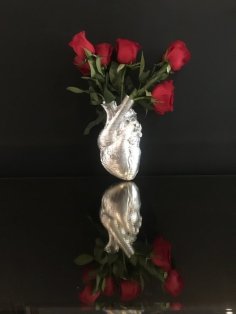 Heart Vase For Flowers 3D Printer Model