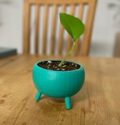 Tripod Plant Pot 3D Printer Model