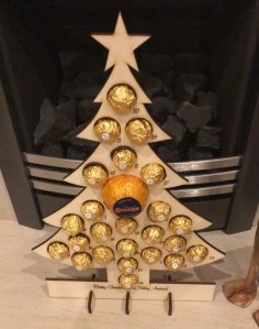 Calendario de adviento de árbol de Navidad cortado con láser