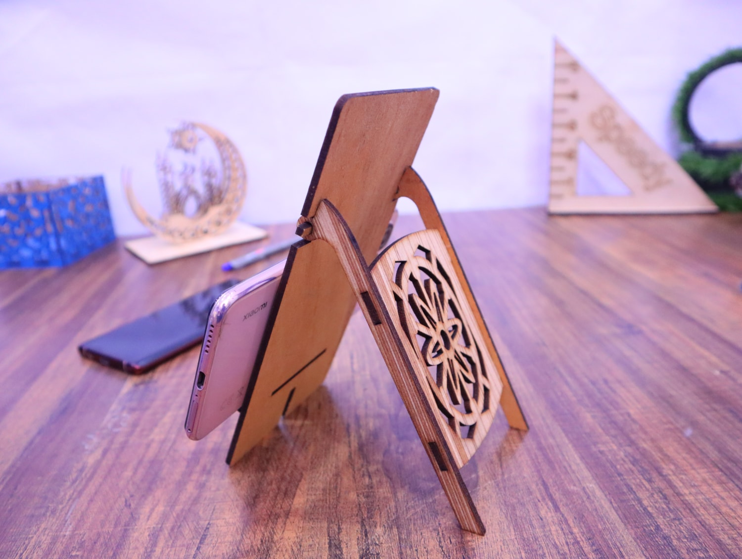 laser-cut-wood-desk-phone-stand-free-vector-cdr-download-3axis-co