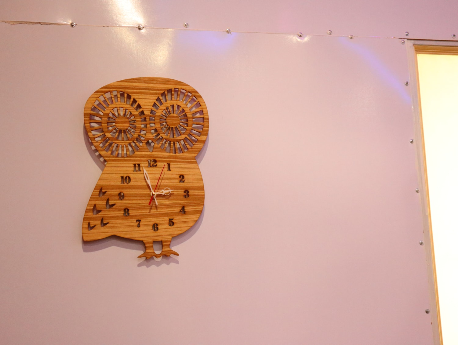 Laser Cut Owl Clock Free Vector