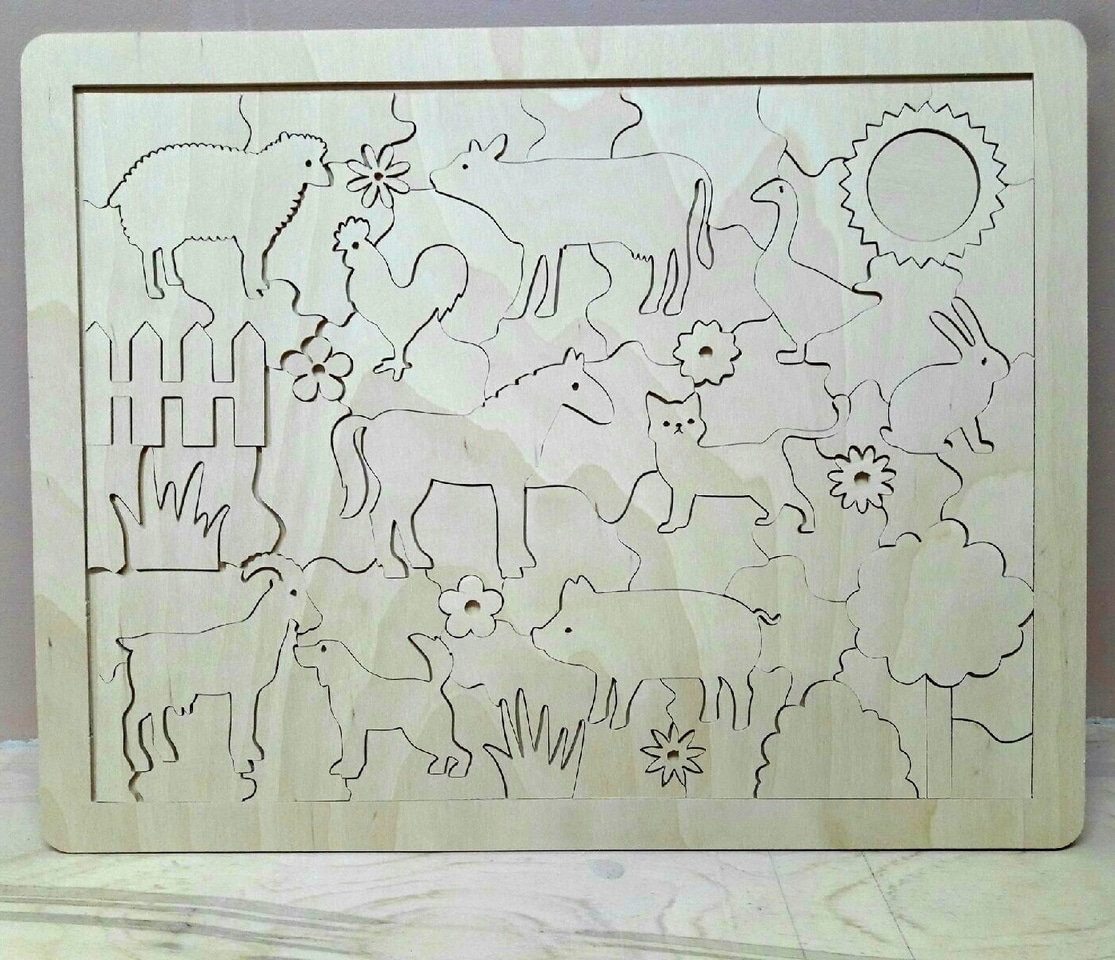 Lasergeschnittenes Holzpuzzle mit Bauernhoftieren für Kinder