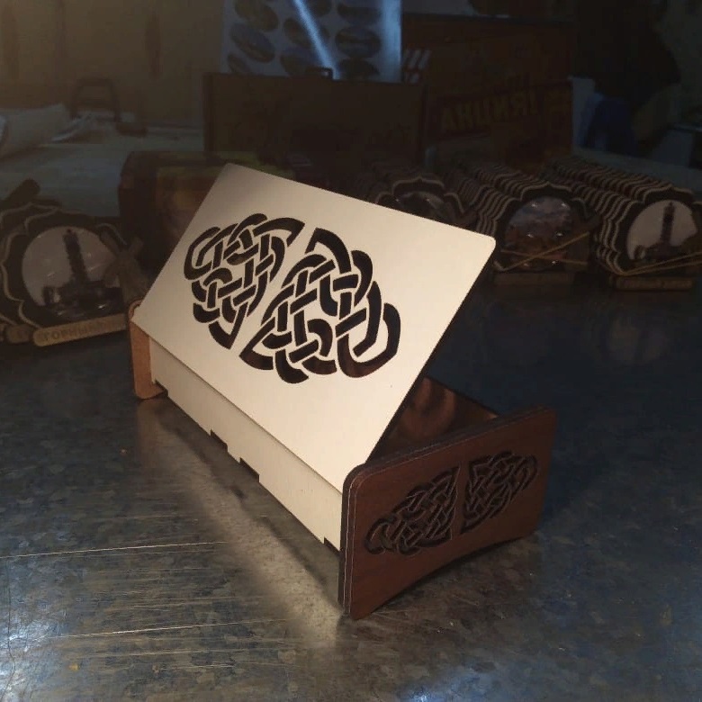 Laser Cut Decorative Gift Box HDF 3mm 160x60x30mm Free Vector