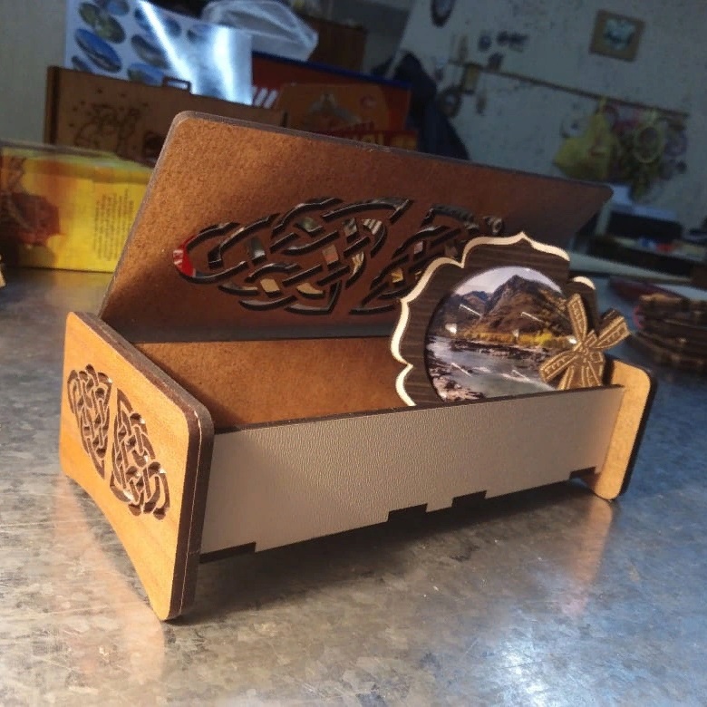 Laser Cut Decorative Gift Box HDF 3mm 160x60x30mm Free Vector