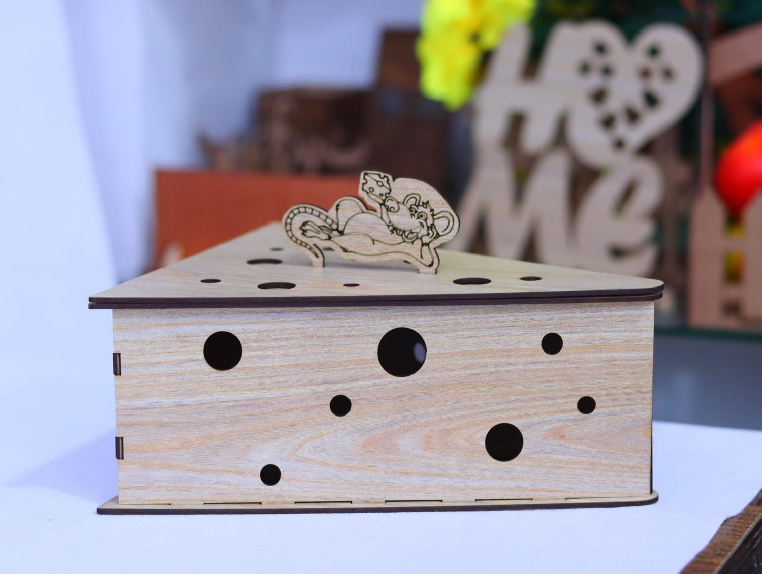 Laser Cut Mouse Cheese Box MDF 3mm Free Vector