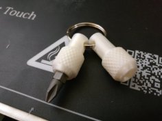 Keychain Screwdriver / Bit-driver 3D Printer Model